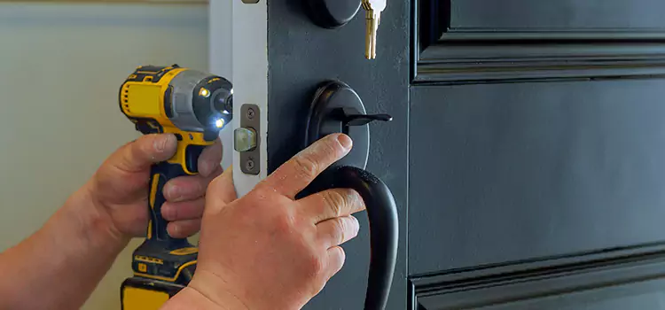Locksmith Emergency Service Madison Heights