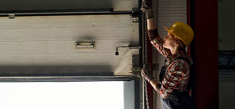 Addressing Common Garage Door Stoppage Issues in Madison Heights, MI