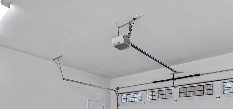 Experienced Garage Door Installers Madison Heights